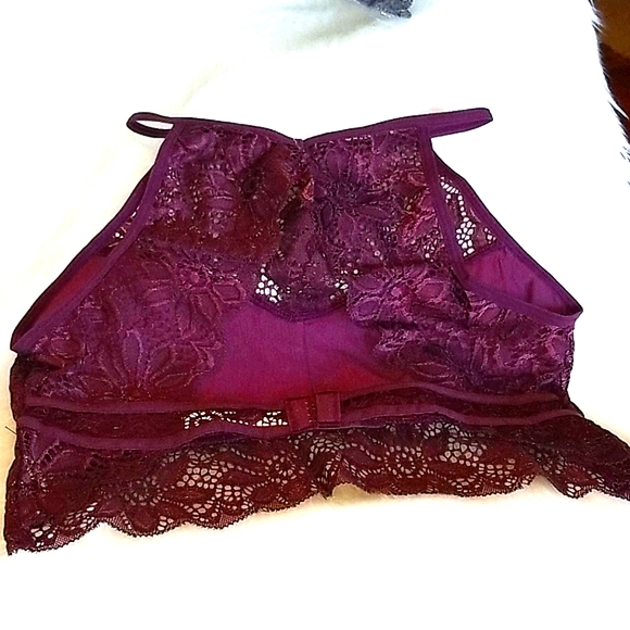 Zenana 💜Outfitters Lace Front, Keyhole Bralettes - Picture 4 of 7